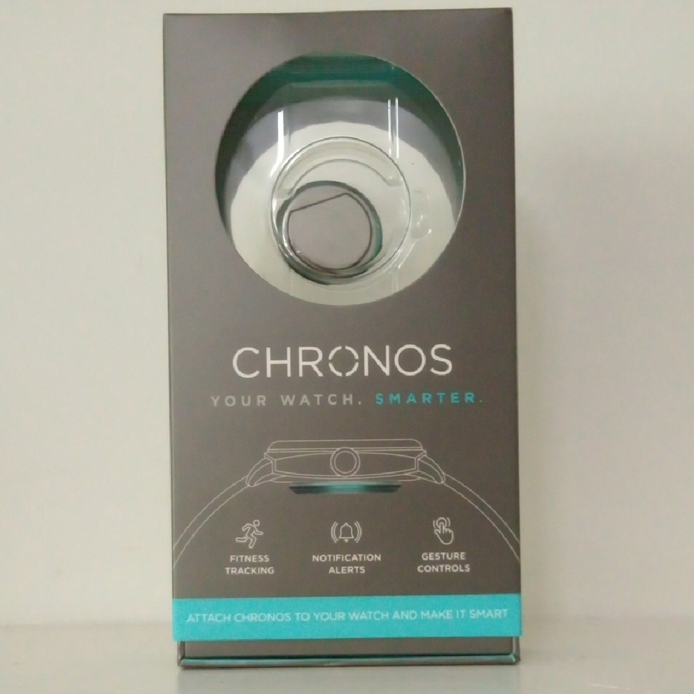 Smart Wearable in Silver